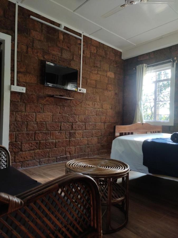 The Rustic Cottage - Homestay Cherrapunji Extérieur photo